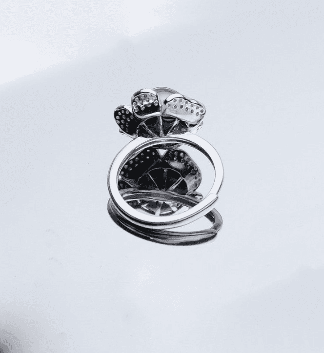 Flowra Black Pearl Ring - Eclat
