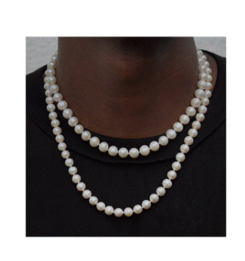 Natural pearl necklace