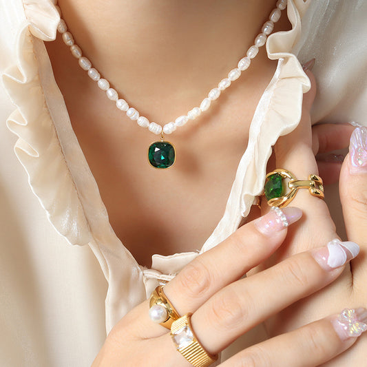 French Vintage Freshwater Pearl Pendant Emerald Zircon Necklace