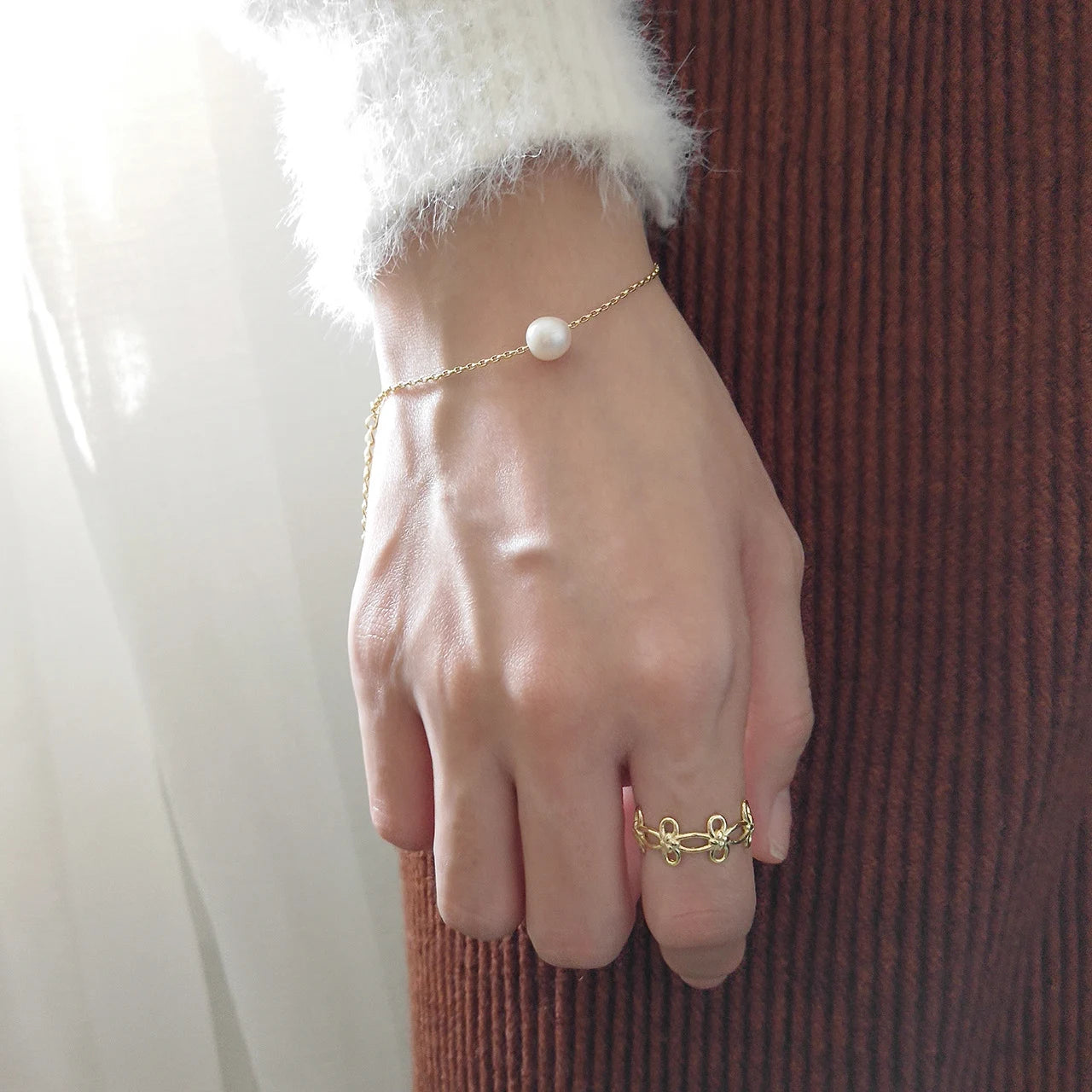 Freshwater Pearl & 18K Gold Plated Sterling Thin Silver Bracelet